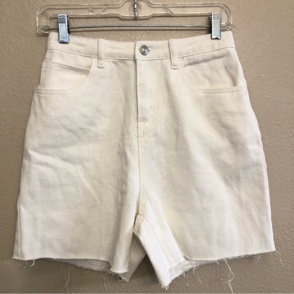 Princess Polly Janey High Waist Raw Hem White Denim Shorts Size 2 - Picture 1 of 14